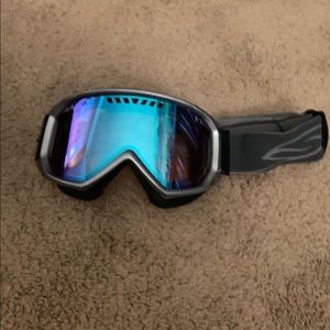 Ski goggles